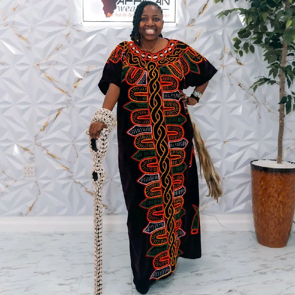 Cameroon Traditional Wear, Toghu Dress, Rich Auntie vibes kaba, fits from Size 6 -12