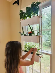 Oak and Elm Hanging Planter - Adjustable Tiered Design for Indoor Gardening - Easy No-Fuss Watering with Integrated Reservoir - Perfect for Herbs Succulents & Flowers