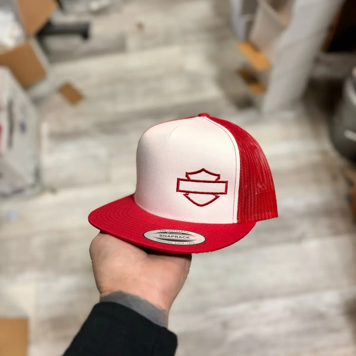 Red/white