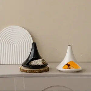 Elegant Ceramic Burner, Minimalist Zen Design for Sticks Cones and Holy Wood, Ideal for Meditation and Aromatherapy, Aromatherapy Scent Diffuser