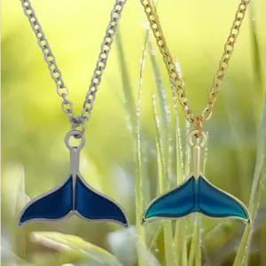 Women's Ocean-Style Niche Whale Tail Collarbone Necklace, Vintage Oil-Drip Blue Fish Tail Costume Jewelry, Versatile Internet Celebrity Fashion Accessory