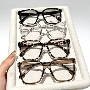 4 pairs of large box fashionable unisex flat glasses, suitable for sending relatives and friends, dressing and matching, office, watching TV