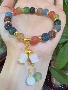 Trendy Seven-Color Candy Bead Bracelet, Durable Round Pearl String Design, Ideal Gift for Best Friends & Fashion Enthusiasts