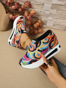 Women's Colorful Print Thick Sole Slip-On Elevator Casual Shoes, Comfortable Fashion Daily Walking Sneakers, All Seasons