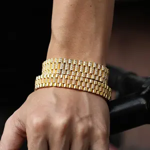 2025 New Hip-hop Jewelry, Super Cool Men's Micro-Inlaid Three-Row Zircon Steel Strap Exquisite Watch Chain Accessory.