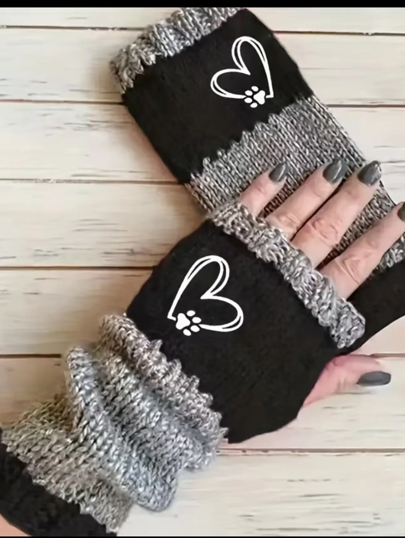 Women'S Winter Warm Fingerless Gloves with Heart & Paw Print Design - Stretchy Elastic Fit, Thick Insulated Fabric, & Heart Patterns, Hand Washable Cold Weather Gloves For Everyday & Special Occasions, Winter Gloves, Special Occasion Gloves