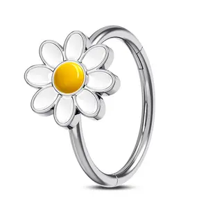 Oufer 20G Hinged Segment Daisy Nose Hoop