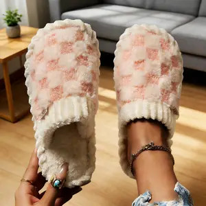 Winter Warm Plaid Fuzzy Slippers Women Men - Soft Thick Cozy House Shoes Indoor Outdoor Stylish Checkered Comfort Slippers Slide