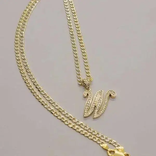Brand New Sterling Silver 925 Letter W Necklace