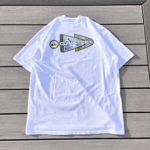 Retro Quiksilver Surf Tee - Vintage Ocean Wave Shirt for Surfers