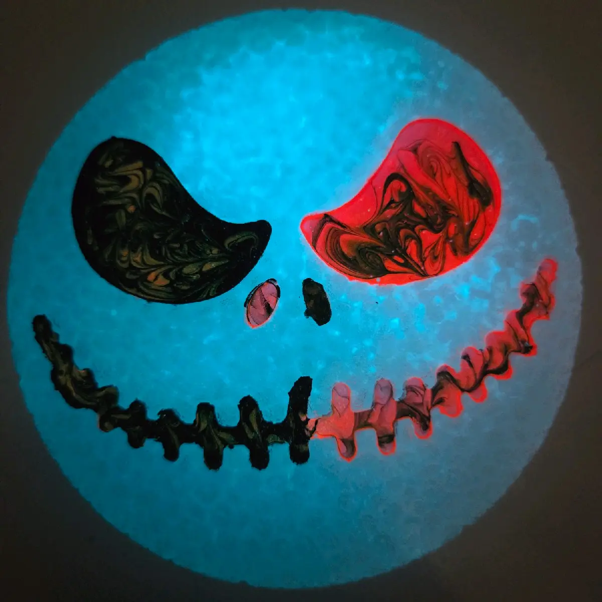 White/Black/Red Glow in the Dark Spooky Skeleton Head Car Freshie (Bibbidy Bobbidy Boo Scent)