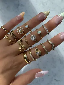 15pcs Summer Bohemian Rings Set, Boho Style Dainty, elegant glittering ring, Flowers, Leaves, Faux Pearls, for Women, Daily, Beach, Valentine's Day, Mother's Day, Easter, Gift