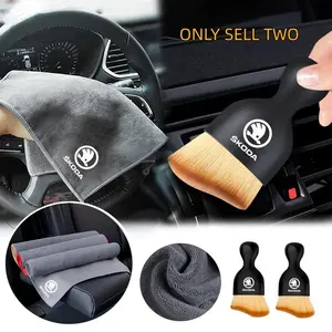 Suede Car Microfiber Wash Towel, Soft Brush Cleaner Tool, Auto Accessories for Skoda Models, Gentle on Paintwork, Durable Design