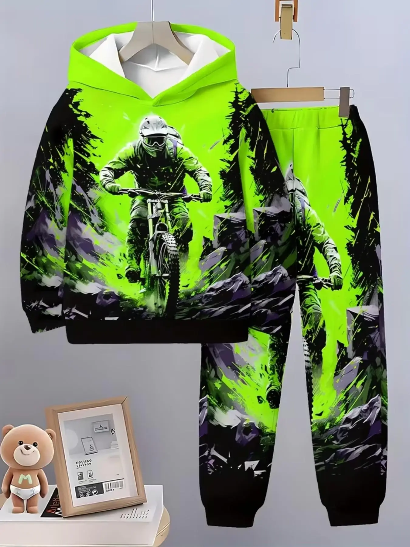 Outdoor Extreme Style Athletic Kids Two-Piece Set with Fluorescent Mountain Bike Print Hoodie and Jogger Pants, Casual Fall and Winter, Clothing Sets, Outfit Sets, Clothes Kids, Children