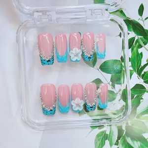 3D Nail Art‌ Fake Nails, Handmade 3D Floral & Hand Drawn Flower And Sparkling Golden Bow Decor Pipe-Shaped Nails, 10pcs/set Y2K Style Glossy Handmade Press On Nails, For Women & Girls DlY Nail Art, Square Nails. Nail Supplies.  Sparkly Studded Rhinestone