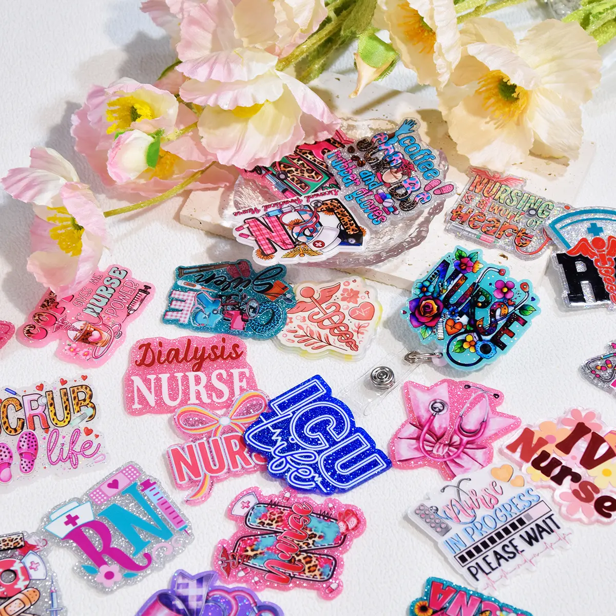 35pcs Glitter Medical-Themed Acrylic Flatbacks, Different Styles, Badge Decoration for DIY Retractable Badge Reels, Gift for Nurses, Diy Badge Reel