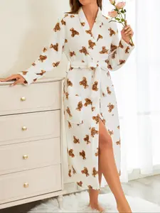 Women's brown teddy bear printed nightgown, thick robe, autumn and winter velvet warm home clothes, casual and elegant vacation pajamas for going out
