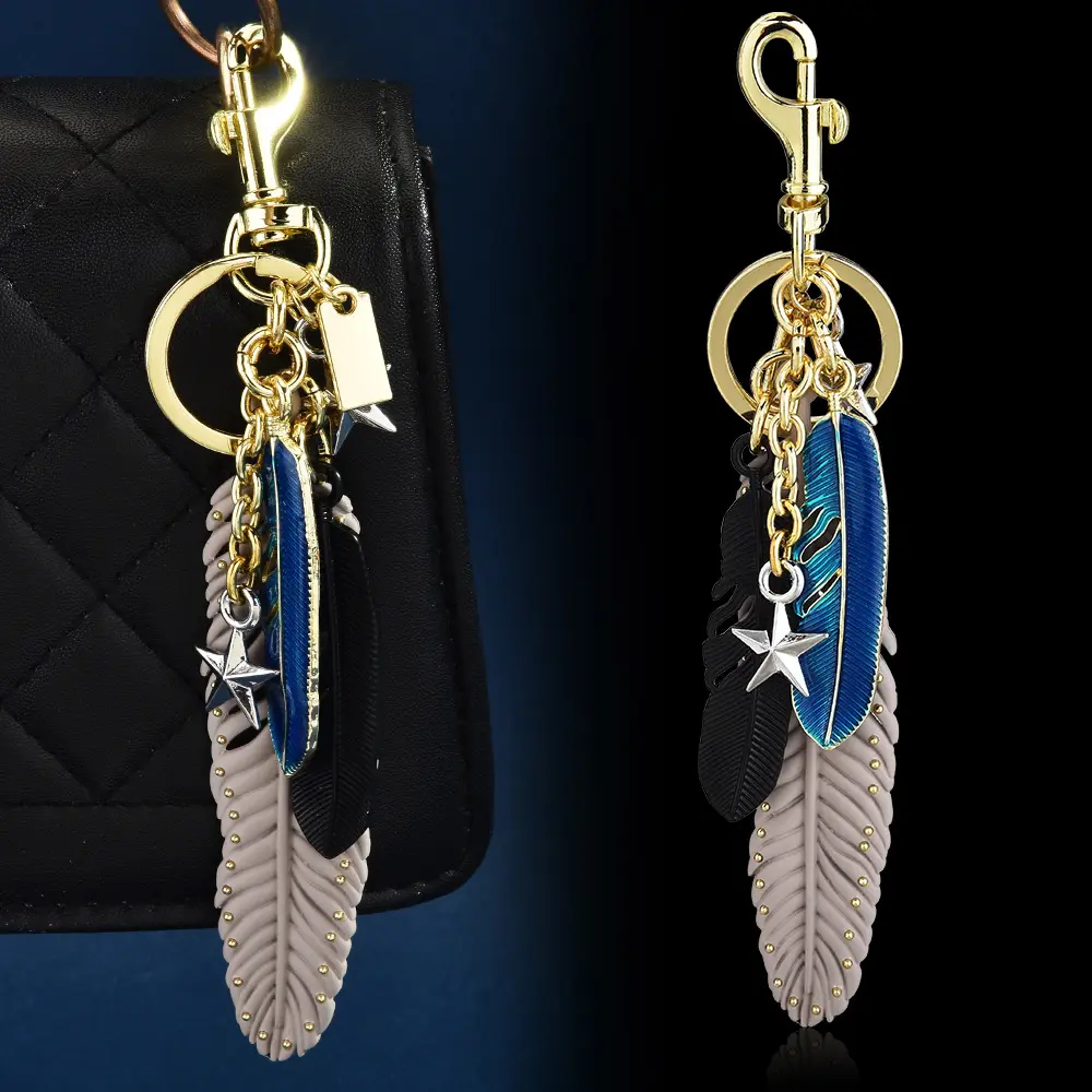 Exquisite Star-Shaped Feather Keychain Fashion Accessories Elegant Design Keychain Pendant