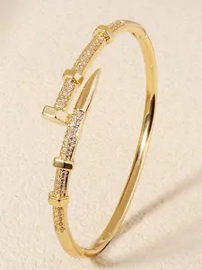 1pc Elegant Buckle Nail Bangle, Alloy Micro-Inlaid Zirconia Bracelet Design High-End Cuff Bracelet, Suitable For Festival Gifts，Elegant Statement Wristwear, Versatile Daily Wear Accessories