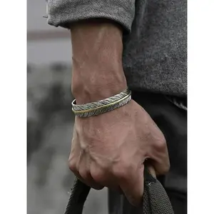 Men's Boho Style Feather Design Bangle Bracelet, Hand Chains Adjustable Open Bangle for Party, Daily, Trendy Vintage Jewelry As Birthday Gift Fall
