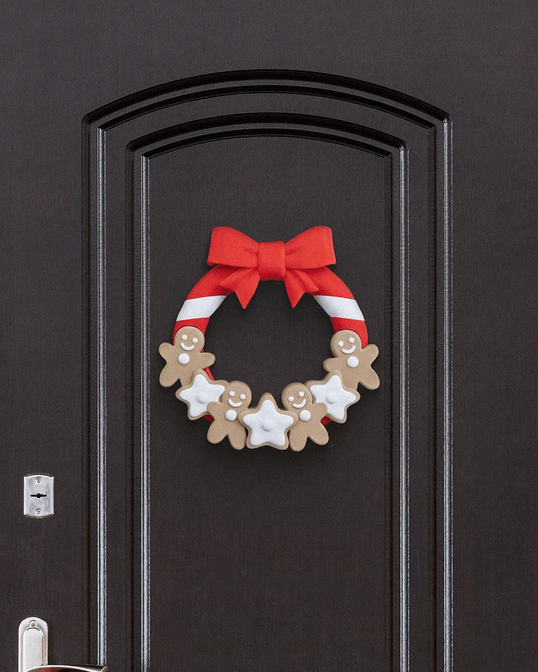 Doorlicious Wreath - Festive Gingerbread Design with Red Bow and Star Accents for Holiday Door Decorations