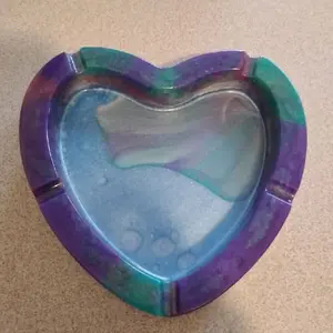 Handcrafted Resin Decorative Heart Ashtrays