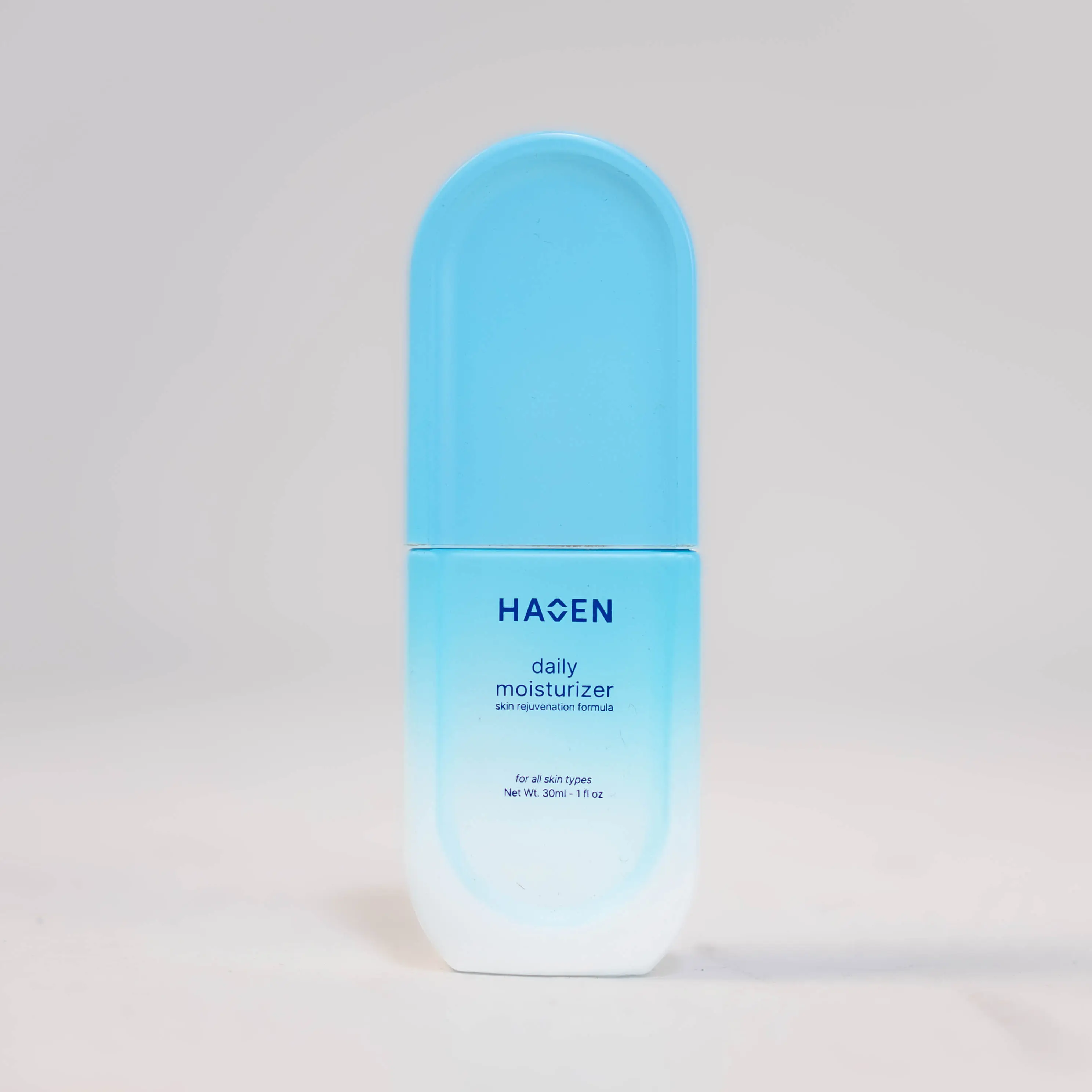 Daily Moisturizer With Aloe Vera, Niacinamide & Hyaluronic | Lightweight & safe for sensitive skin.