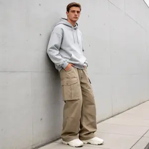 Men’s Japanese-style functional cargo pants—loose fit for a relaxed feel, multiple pockets with a trendy design, structured yet supple silhouette—perfect for everyday streetwear that exudes a stylish vibe.