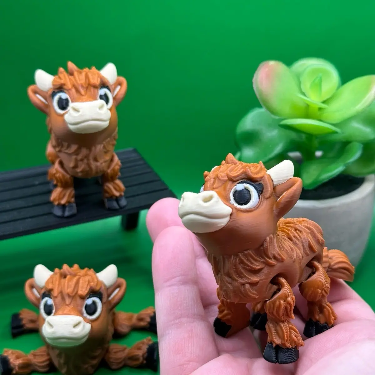 Cute Articulated Highland Cow/Adorable/animal Lovers/Stocking Stuffer/Gift For Her/Him/Sensory!