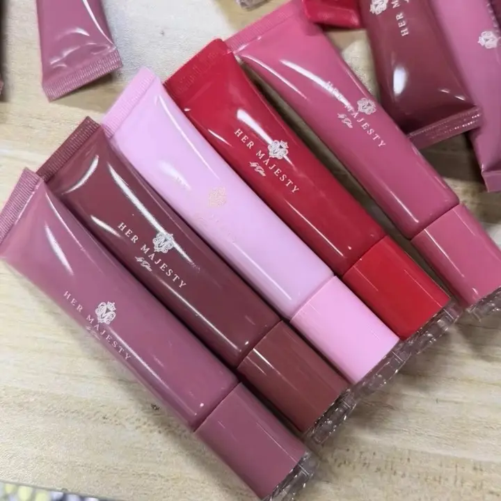 Her Majesty Lip Glaze