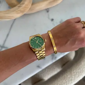 Chansuttpearls Luxe Gold Bangle 18K Plated • Waterproof Stainless Steel • Stackable Everyday Jewelry