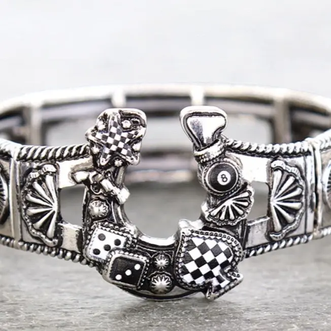 horse shoe bracelet - TikTok Shop