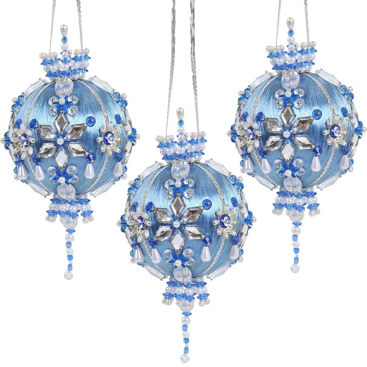 Herrschners  Snowy Shimmer Ornament Kit