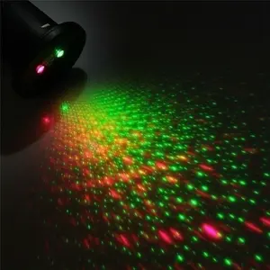 Outdoor Red Green Sky Laser Projector Lamp Waterproof Dynamic Christmas Sky Laser Lawn Light Garden Landscape Christmas Party LED Stage Light Decor