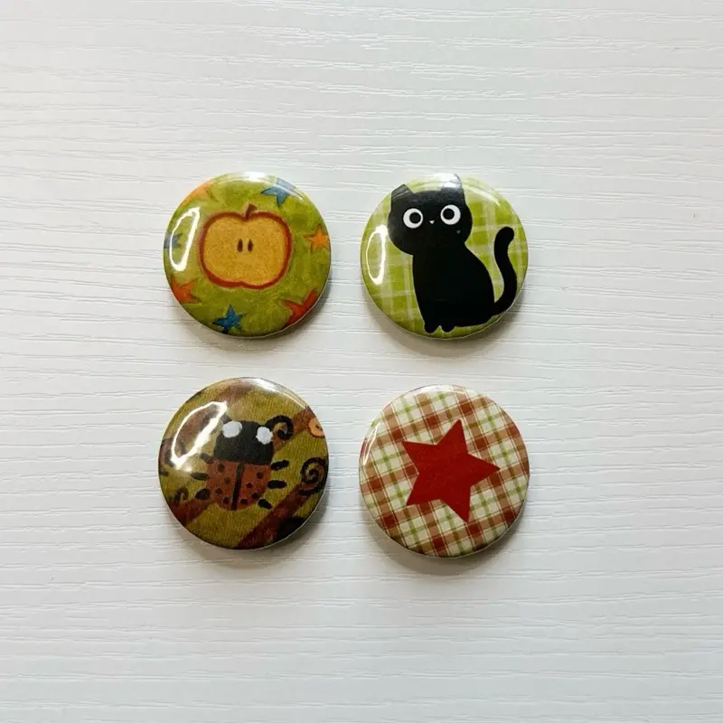 Apple-core Inspired Button (1pc) 1.25 inch Pin Button Badge -  buttons pins - pinback accessories