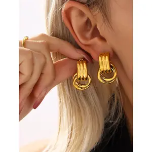 Stainless steel double ring C-shaped pattern high-gloss earrings PVD electroplating 18k real gold color-preserving niche earrings women