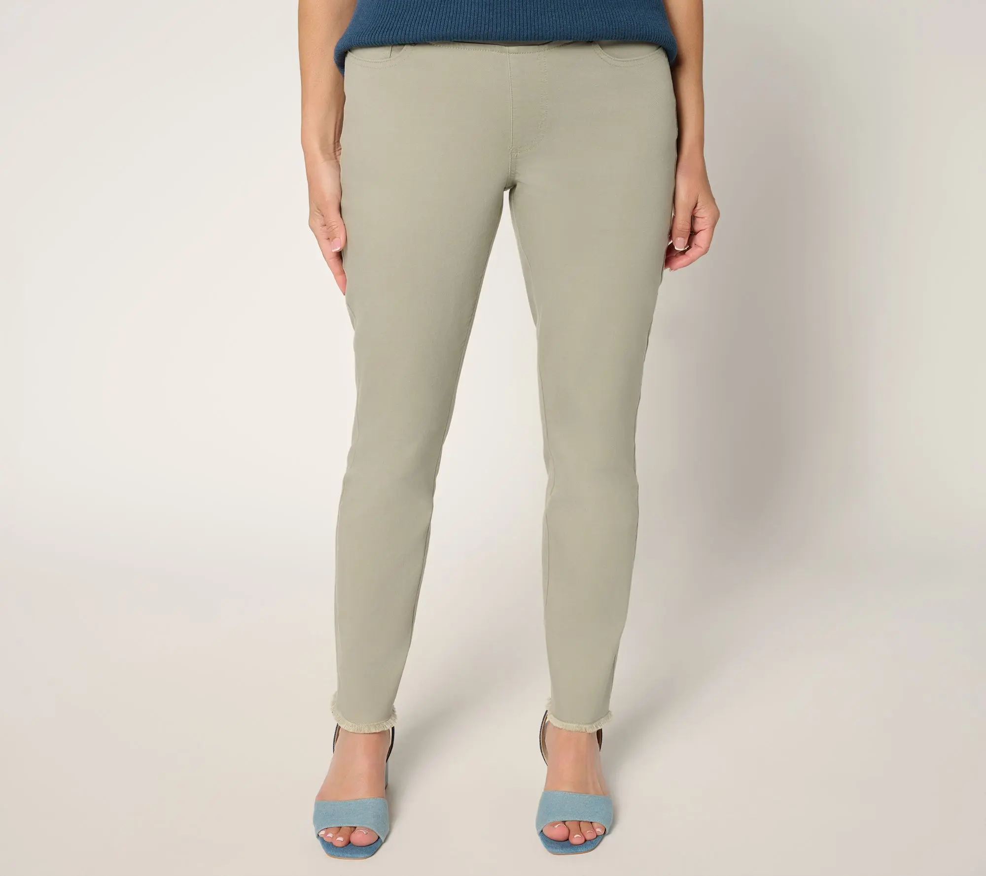 Belle by Kim Gravel Regular TripleLuxe Twill Frayed Edge Ankle Jean