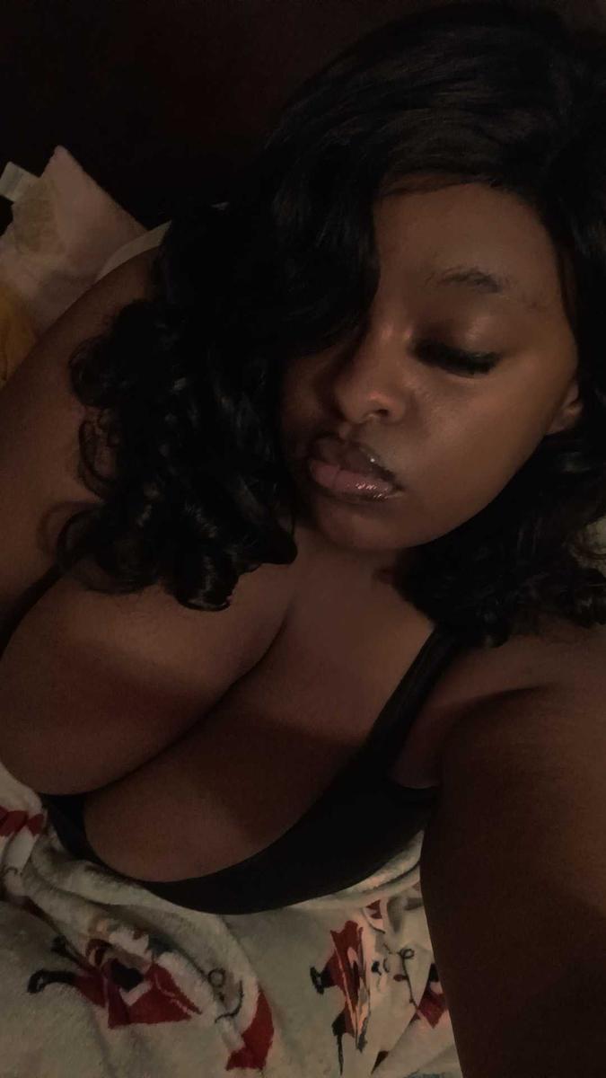 Item: 5x5 Pre Cut Lace, 20 inch