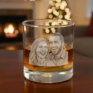 Custom portrait engraved whiskey glass, Christmas Gift for dad, grandpa, husband, boyfriend, Name, Monogram, groomsman