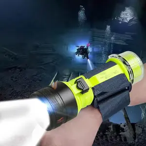 Portable Diving Flashlight, 50M Waterproof Flashlight, 3 Mode Rechargeable Water Lung Torch, Suitable for Underwater Hunting, Diving, Fishing, Diving Lamp