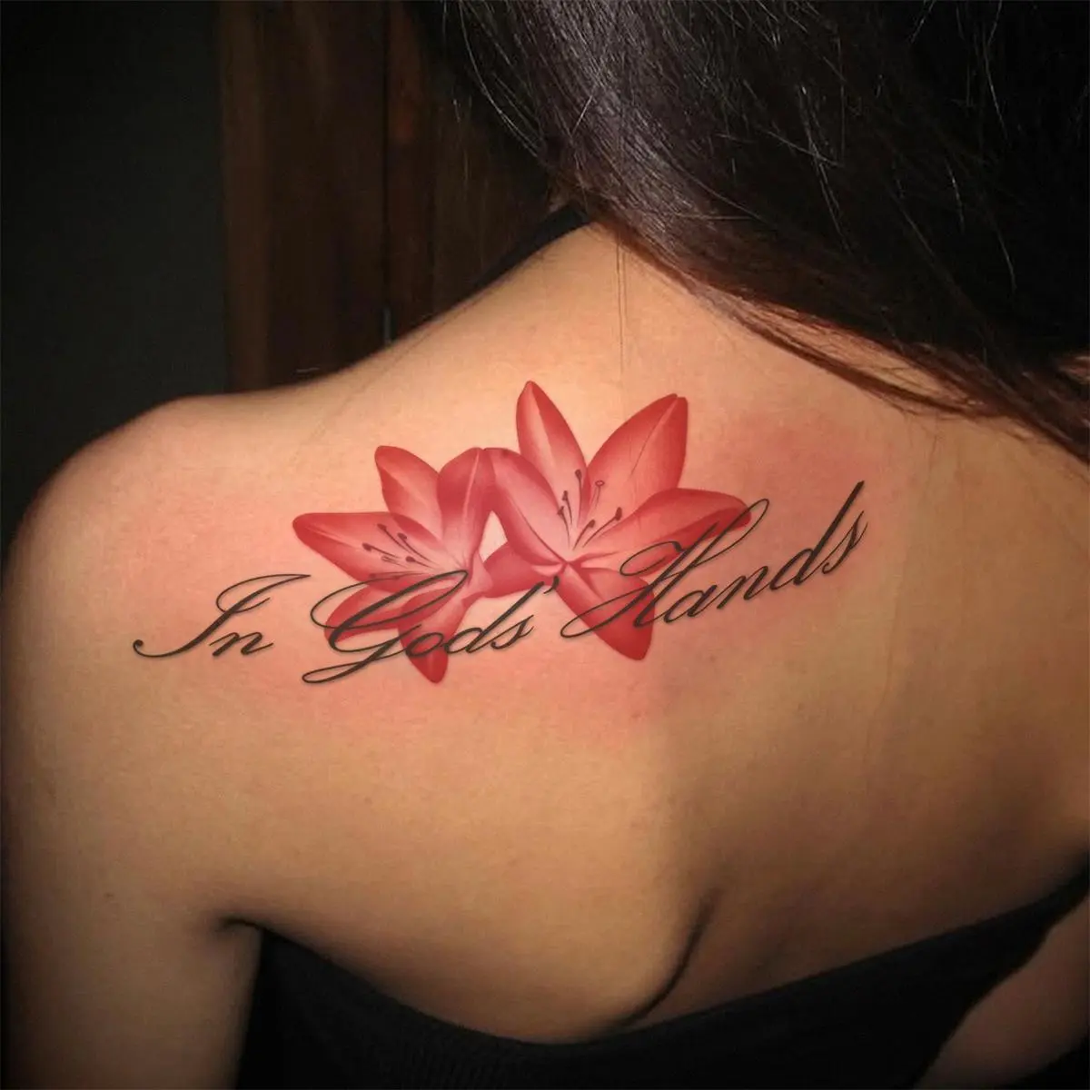 Women’s Lily Flower in God’s Hands Temporary Tattoo Stickers - 2 Sheets, Semi-Permanent Waterproof Realistic Fake Tattoos, Floral Lettering Body Art for All Skin Types, Ideal for Party, Beach Wear