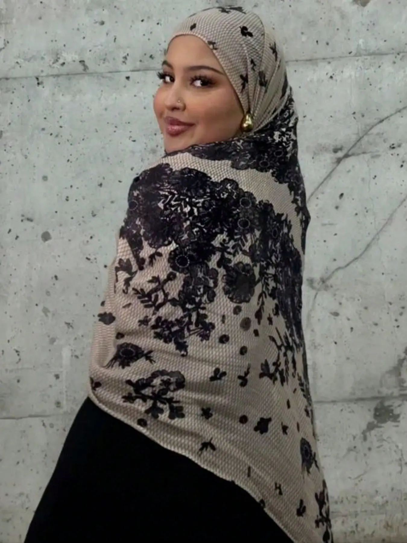 Women's Boho Style Watercolor Floral Chiffon Shawl, Single-Sided Printed Wrap Scarf, Soft Windproof Cape, Casual Daily Wear, Dress Companion, Head Scarf, Hijabs