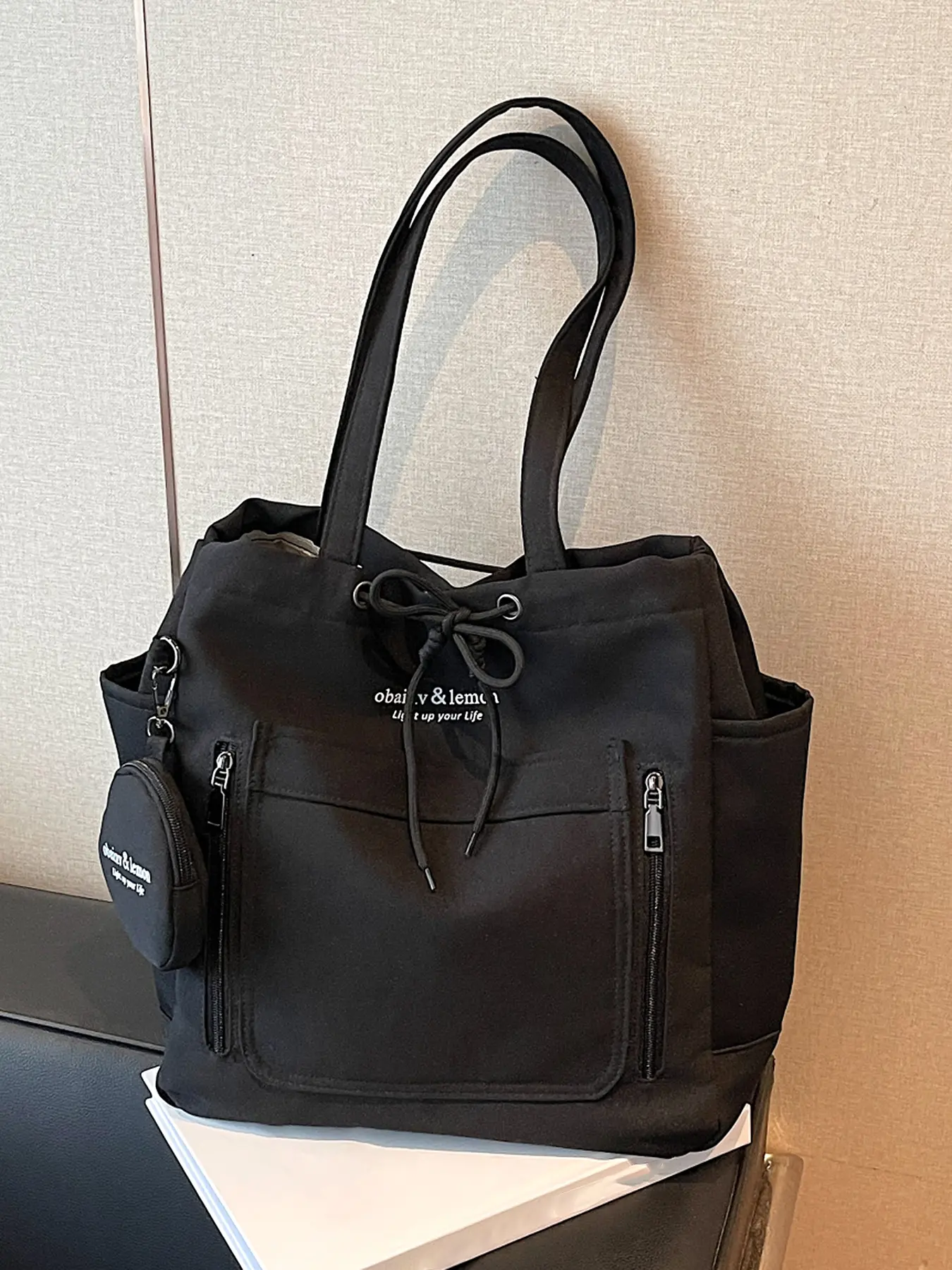 Small simple fresh canvas Reusable Tote bag, multi-compartment design, fashionable and versatile style, with a round coin purse, versatile and practical, suitable for college students to go to class, go shopping, etc.