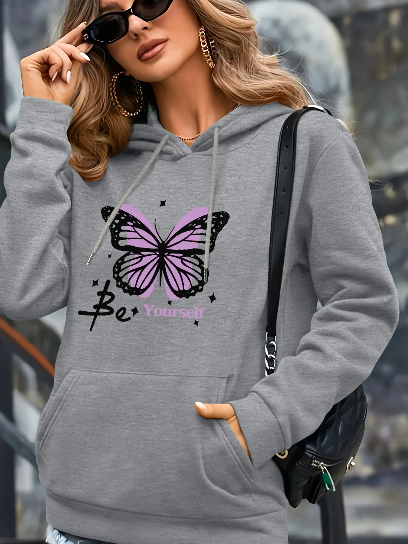Butterfly Letter Printed Lightweight Women's Hoodie For Spring And Autumn,Cleanfit Commuter Casual  Long Sleeve TikTok Trending Hoodie Women Tops Sweatshirt Fashion Hoodies
