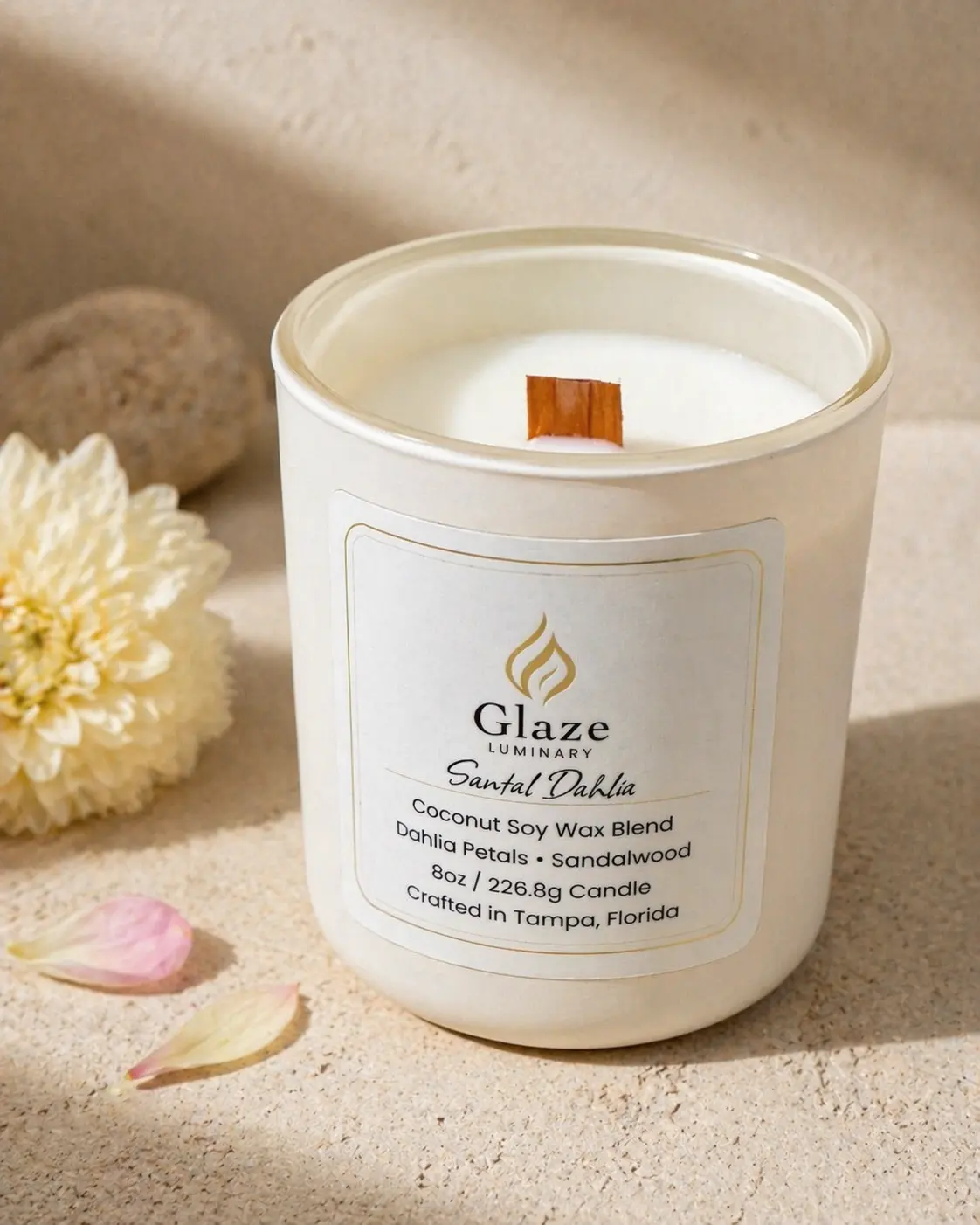 Santal Dahlia Candle