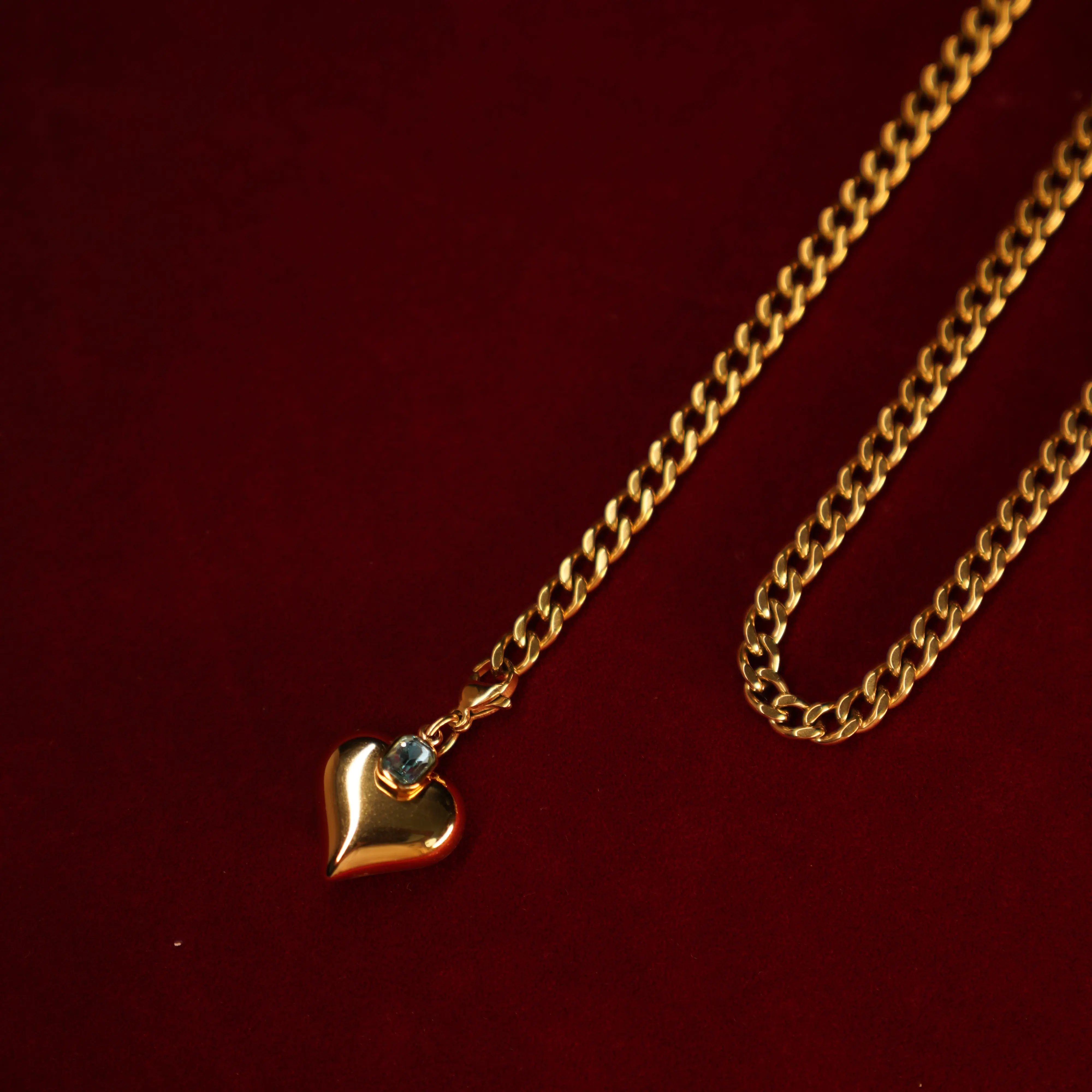 VelourBliss Golden Mirage Heartlock Necklace Chain with Heart-Shaped Lock & Ocean Blue Gemstone Adjustable Fashion Jewelry for Unisex Romantic Gifts
