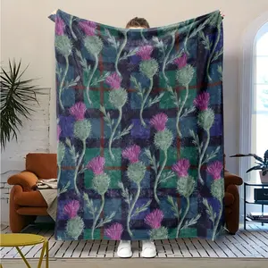 [Luxury Scottish Throw Blanket] 1pc Luxury Elegant Scottish Thistle & Tartan Print Flannel Throw Blanket - Soft Plush All-Season Bedspread, Dry Clean Only, Vibrant Purple Green Black White, Perfect Christmas Birthday Gift for Home Decor, Blanket for