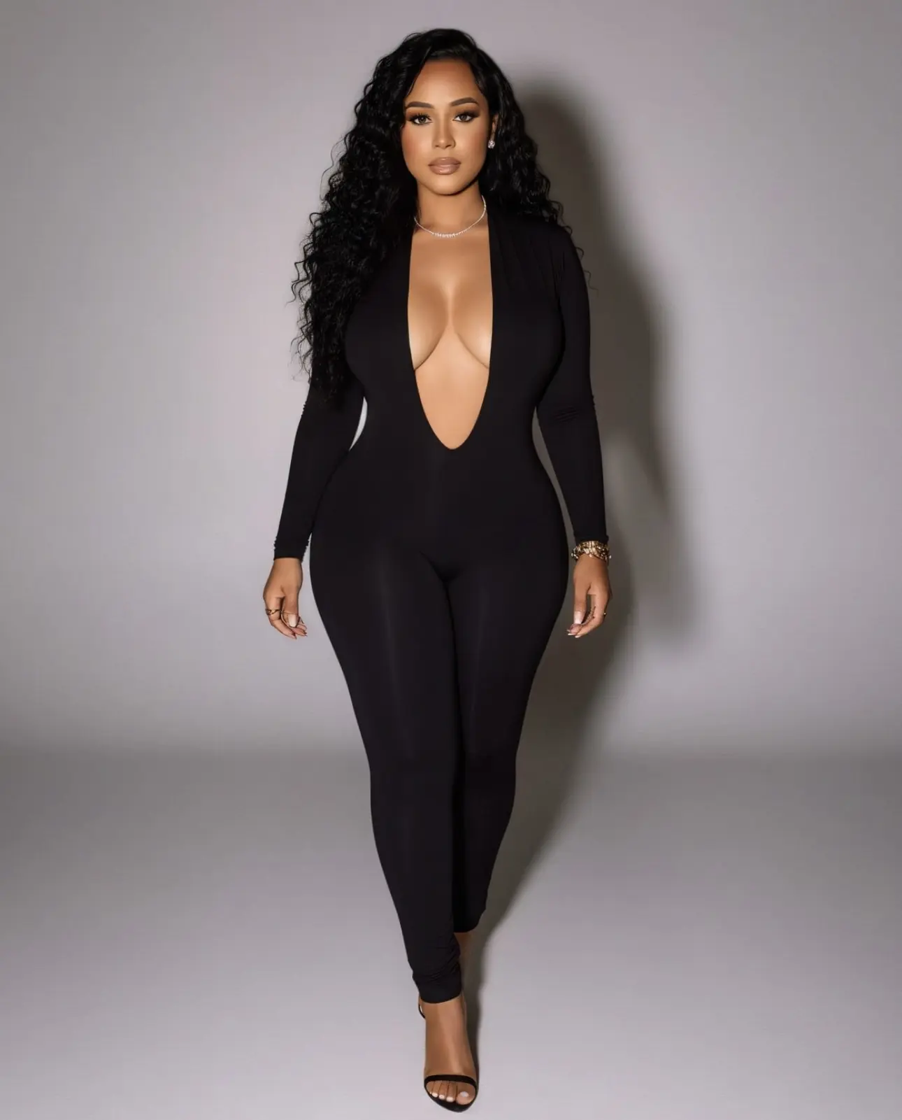 ZCBOUTIQUE: DEEP V JUMPSUIT