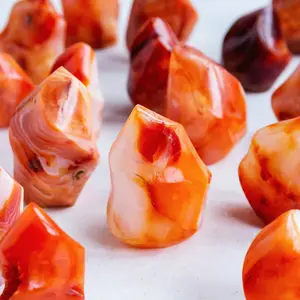 Natural Carnelian Flame Towers Points Red Agate Obelisks Healing Crystal Collection Mineral Specimens Home Decoration Gift