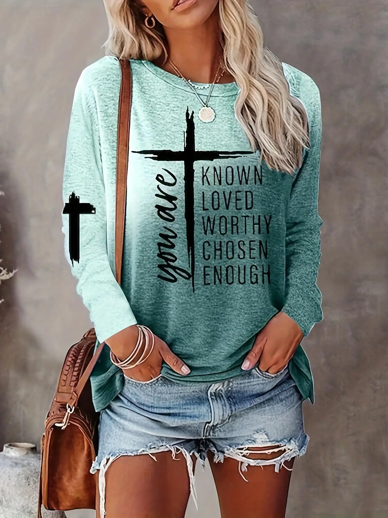 Women's Cross & Letter Print Round Neck Tee without Necklace, Vintage Graphic Tees, Casual Comfy Long Sleeve T-shirt for Daily Wear, Women's Spring &